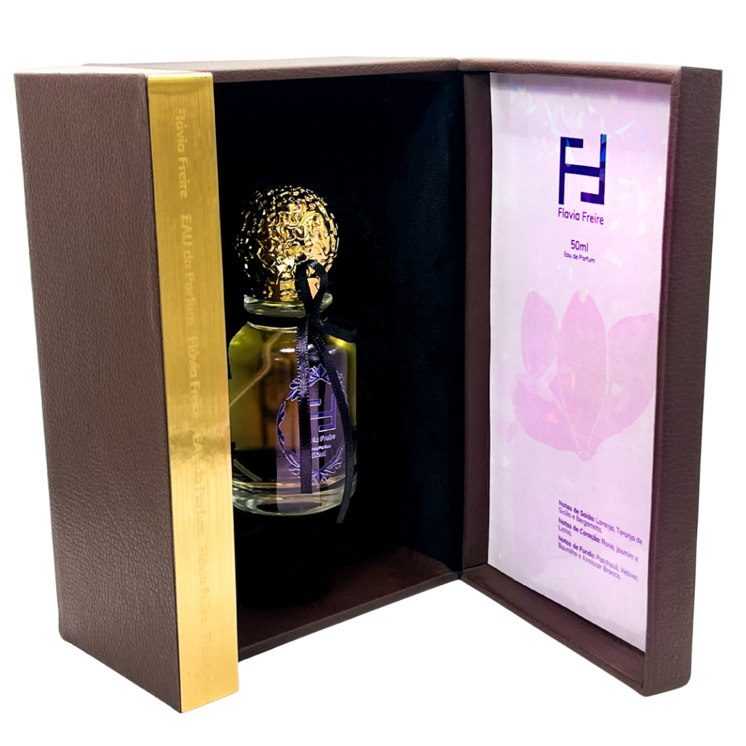 Flavia Freire - Perfume Premium Version